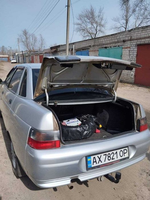 Автомобіль ВАЗ 2110