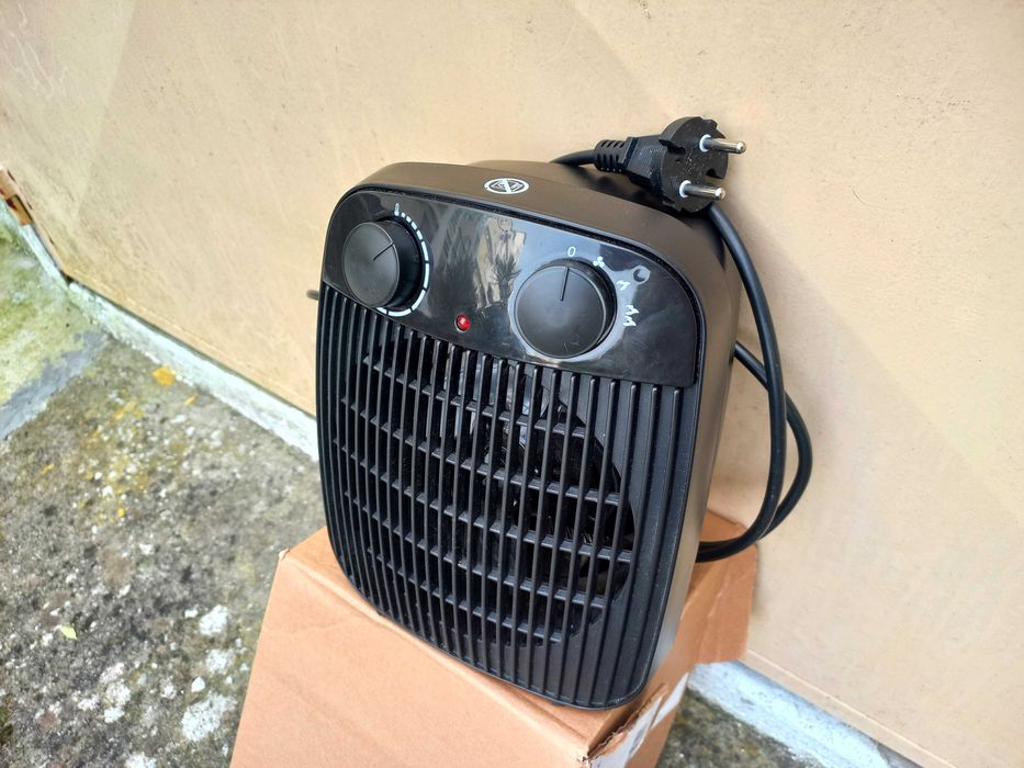 Ventilador com Calor e Frio