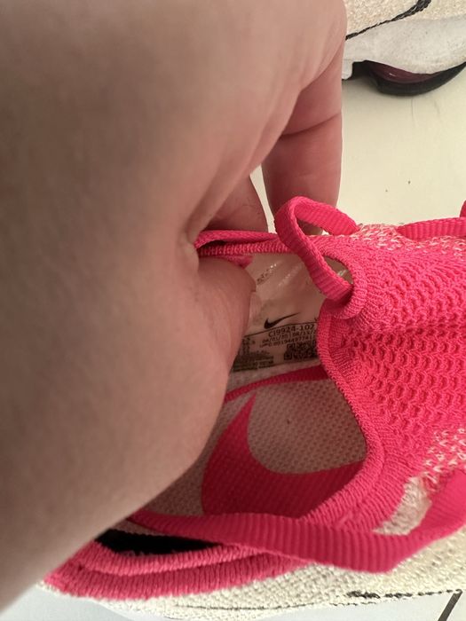 Легкі літні кросівки Nike