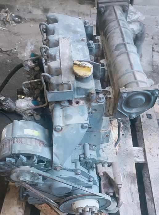 Silnik Deutz 2011 3 cylindrowy