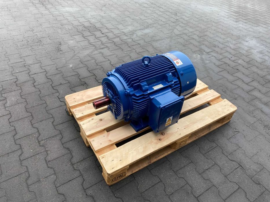 silnik elektryczny 37kW 2955obr. 3fazowy