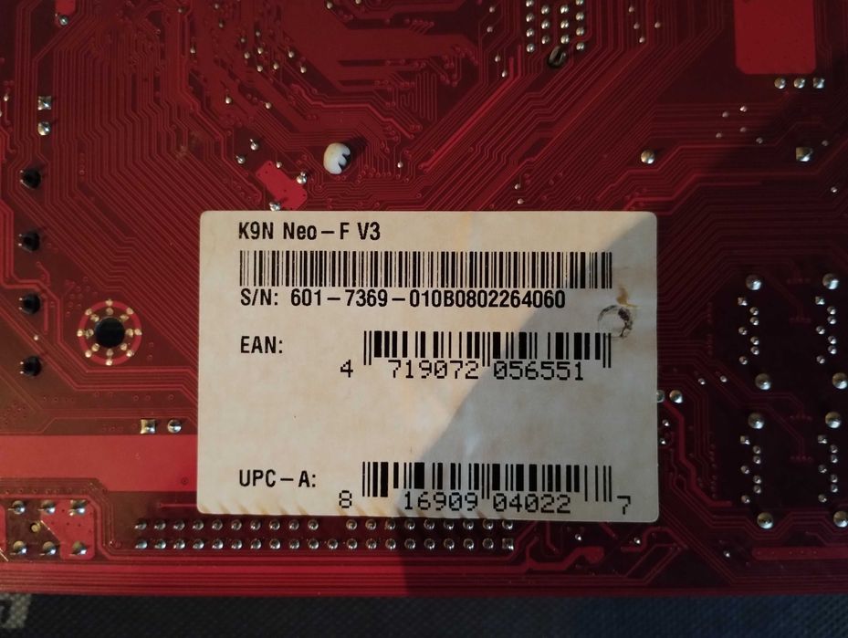 Комплект на AMD Phenom x4 9650+GT 730+8гб озу