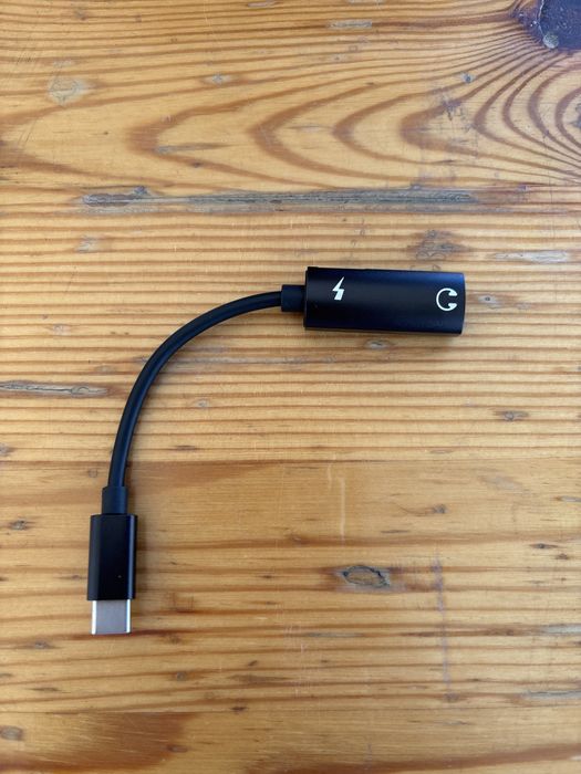 Adapter USB-C do Mini Jack 3.5mm + Ładowanie (2 w 1) / Nowy