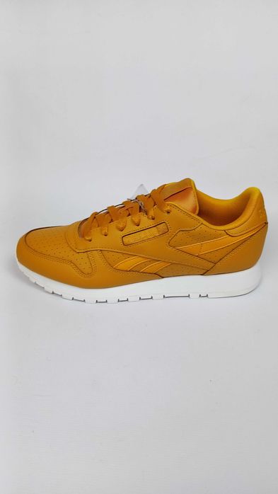 Жіночі кросівки Reebok Classic Leather Orange 41р