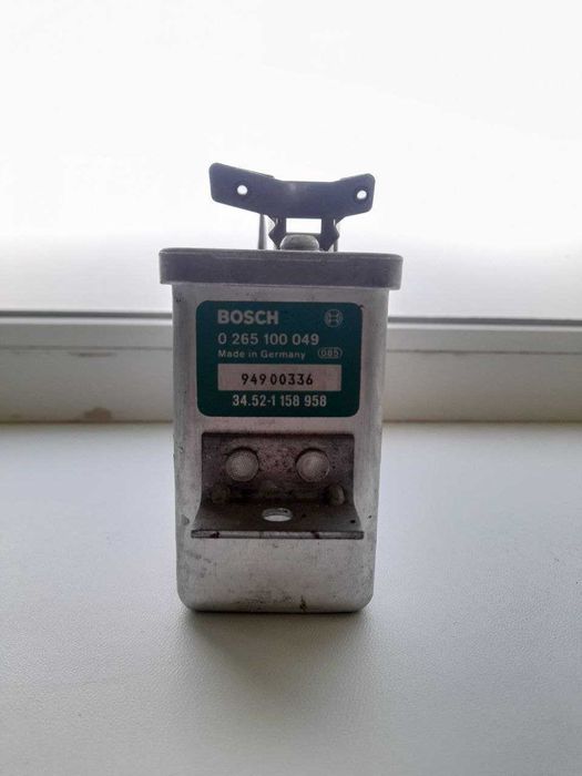 Электронный блок управления BMW 0265100049 Bosch 0 265 100 049