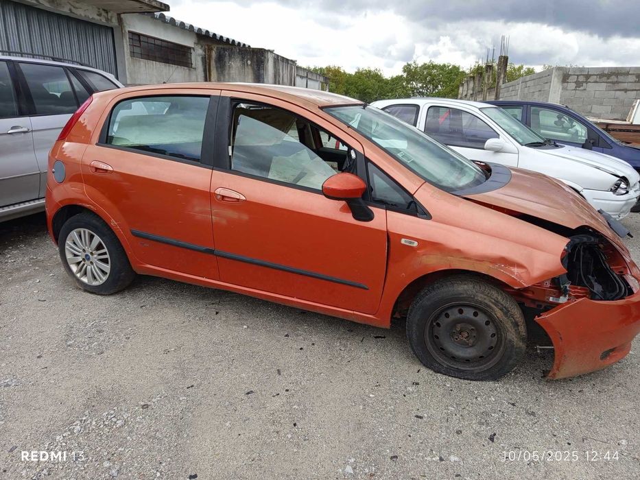Para peças Fiat Grande Punto 1.4I ano 2006