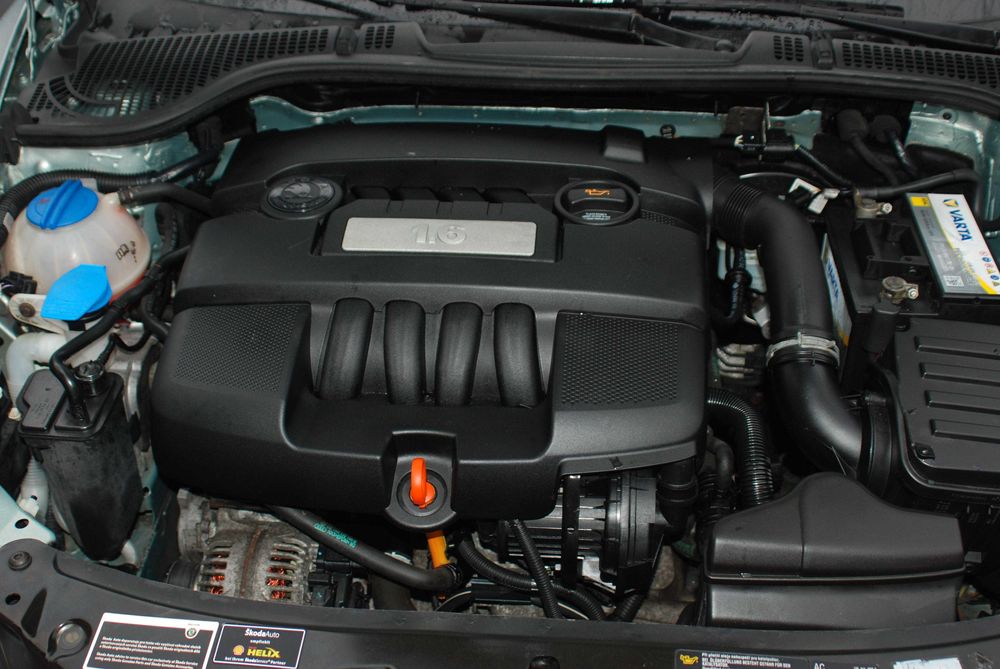 Шкода октавія A5 1,6 MPI