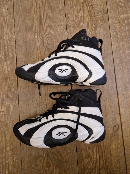 Buty Reebok Shaqnosis rozmaiar 35 4.5 black/White FV9284