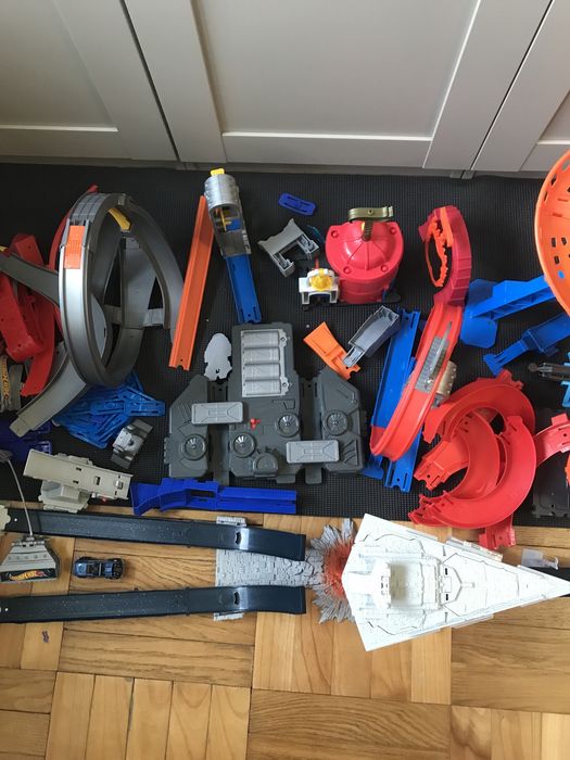 Mega Zestaw Hot Wheels