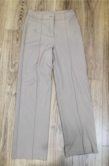 Жіночий одяг обмін