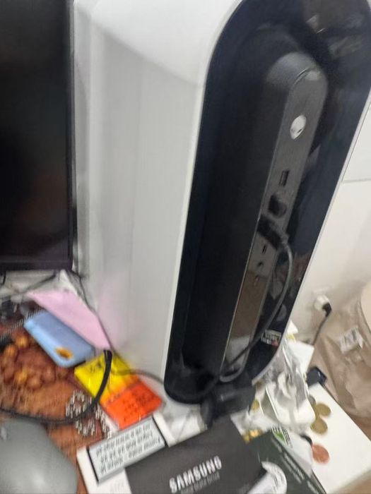 Alienware Aurora R10 Lunar Light AMD+Ecrã Samsung