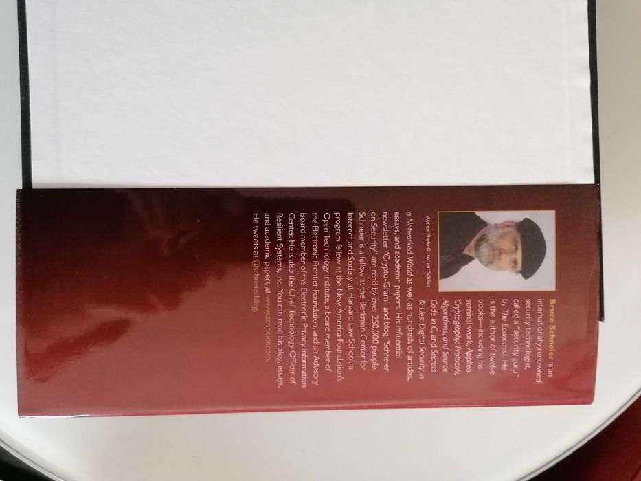 Livro Applied Cryptography, de Bruce Schneier-NOVO