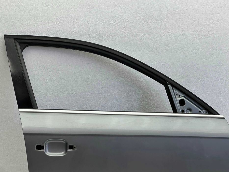 Porta Frente Direita - Audi A4 B8 (2008)