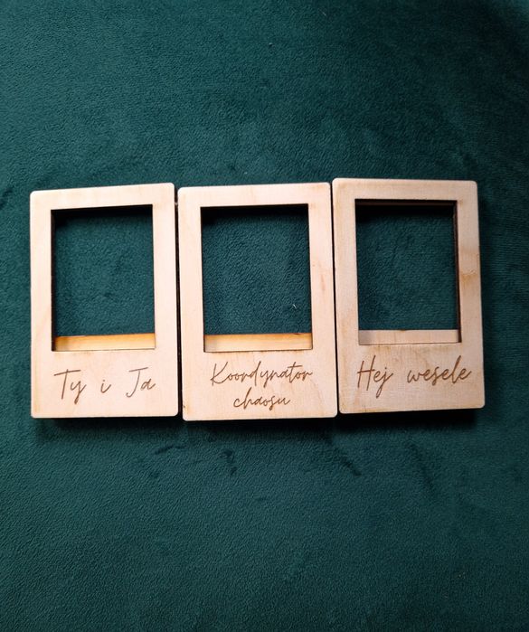 Drewniane ramki na zdjęcia instax slub wesele