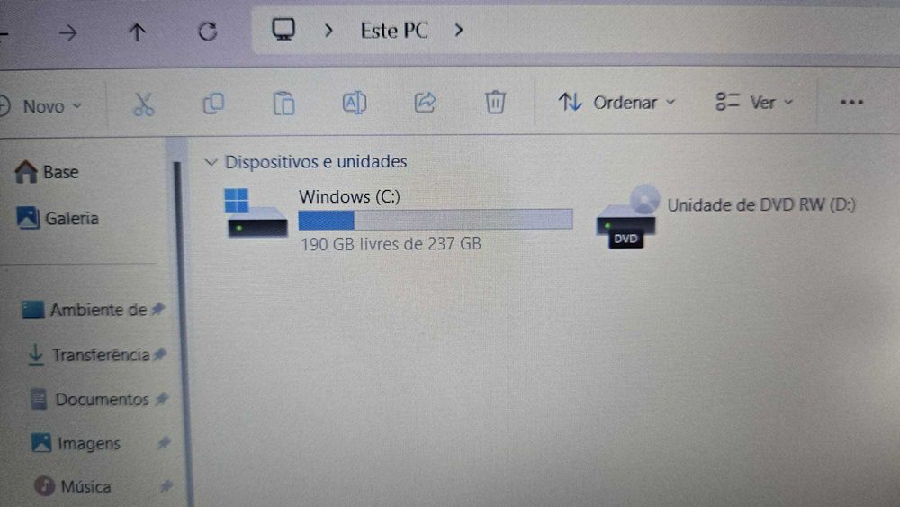 Portatil HP i5 7200U com 8Gb de RAM e 256Gb de Disco M2!