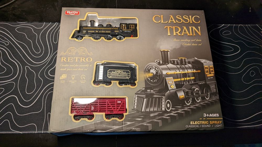 Дитяча залізниця з парогенератором і підсвіткою