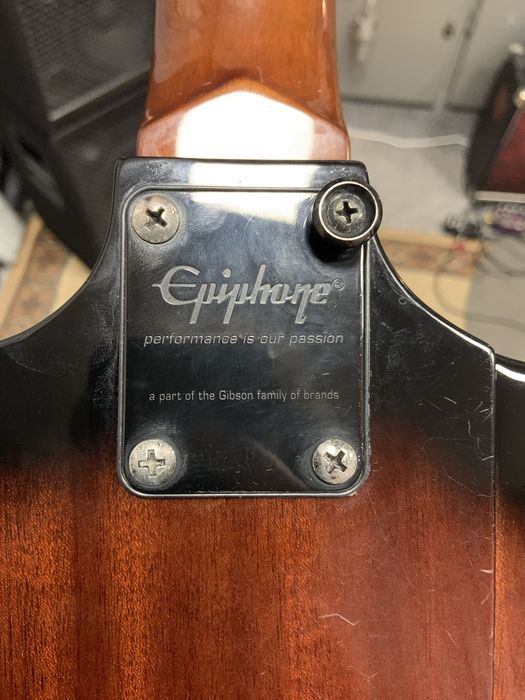 Epiphone Thunderbird