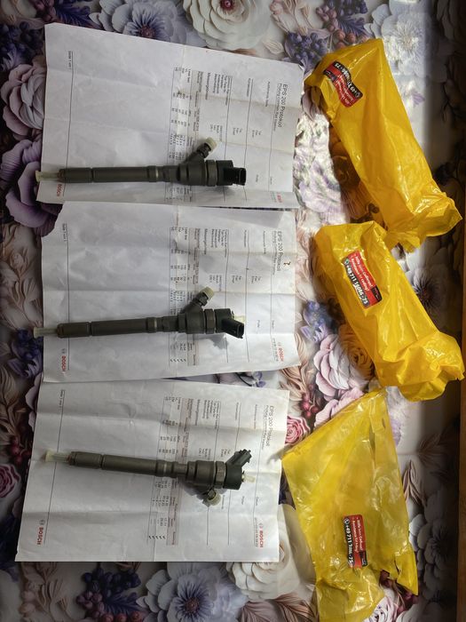 0445110126 (BOSCH) Форсунка дизель Bosch 2.0CRDI 16V