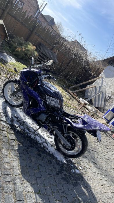 Продам пластик на Yamaha yzf r6