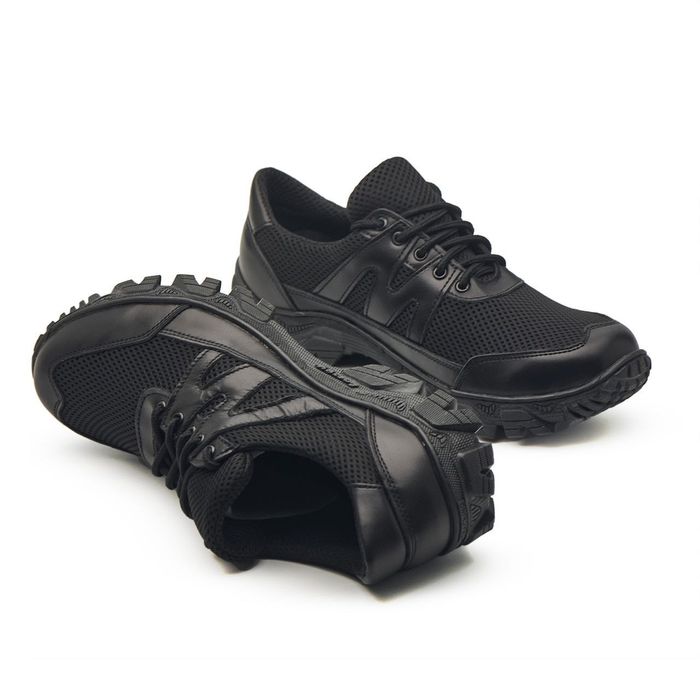 Тактичні літні шкіряні кросівки чоловічі тактические летние кроссовки