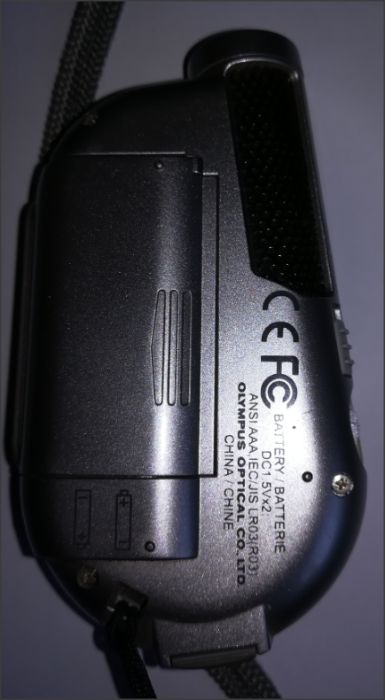 dois gravadores digitais de voz sony e olympus