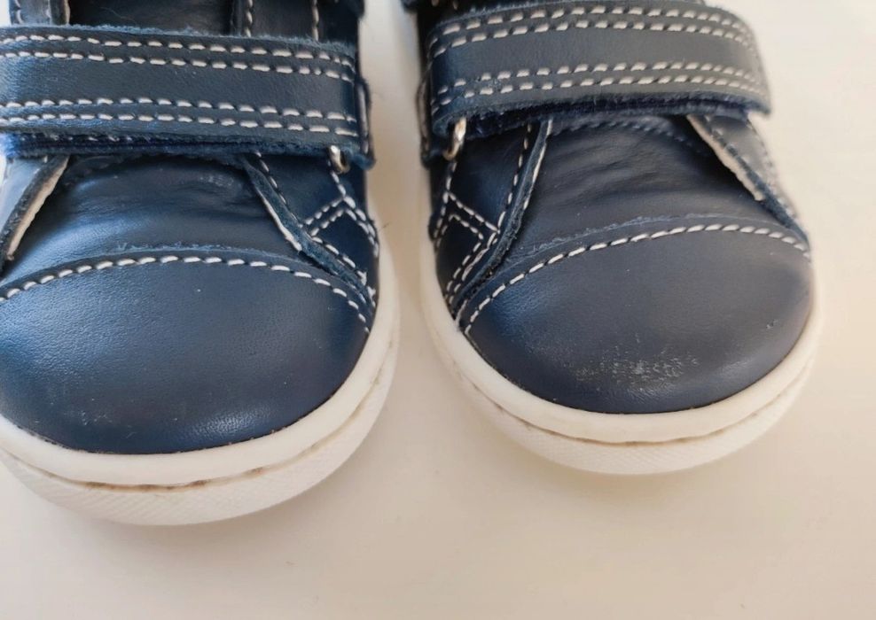 Buty chłopięce Primigi r. 20 adidasy