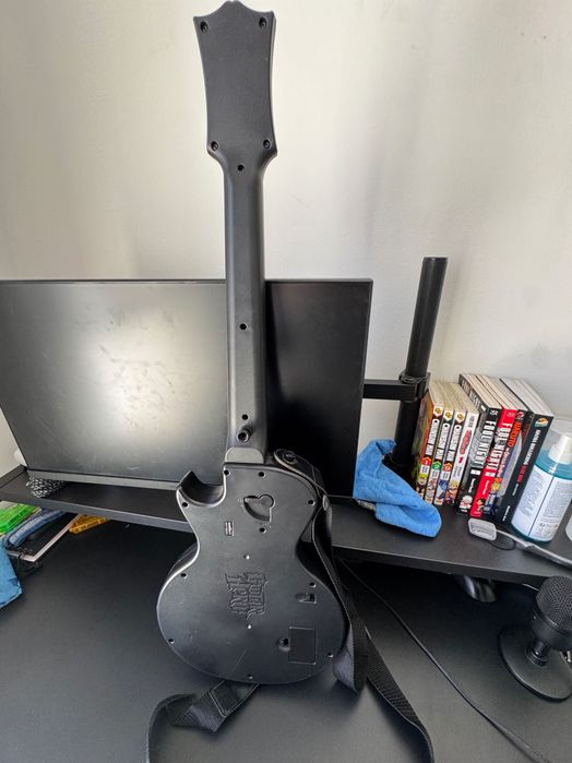 Guitarra Gibson Les Paul com DONGLE e STRAP + JOGO (Guitar Hero III Legends Of Rock / Playstation 3)