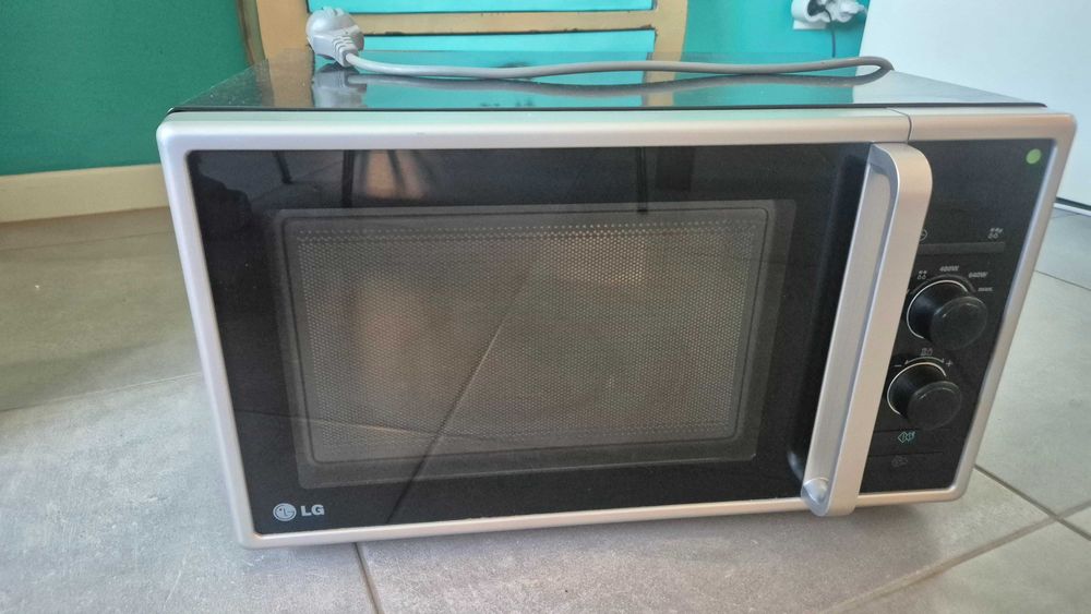 Micro-ondas LG-para arranjar