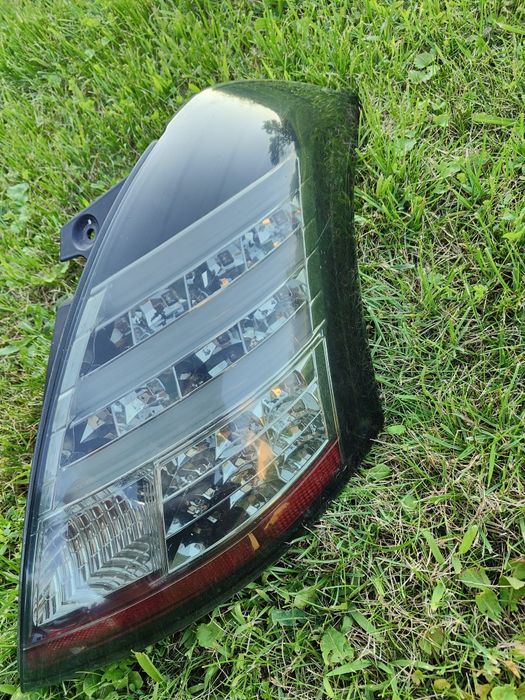Lampa tył dymiona Suzuki Swift V 2011