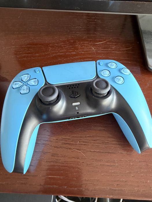 Playstation standard 5 + 2 comandos +ssd +3 jogos + fones playstation