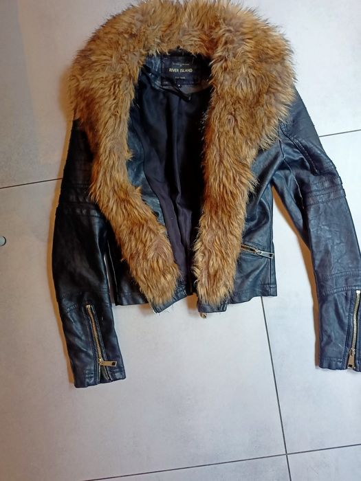 Czarna ramoneska river island rozmiar S 36 z futerkiem