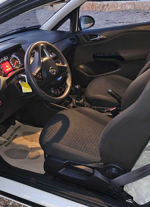 Opel Corsa 1.3 CDTI 2016 – 136.000 km – Excelente Estado e Económico