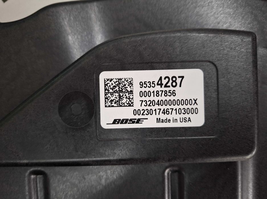 Сабвуфер Chevrolet Bolt EUV 22-23