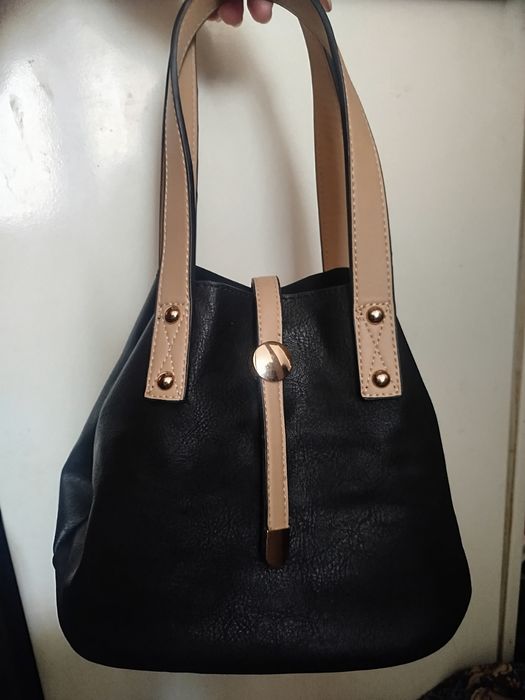 Сумка шкіряна Charming Charlie bags