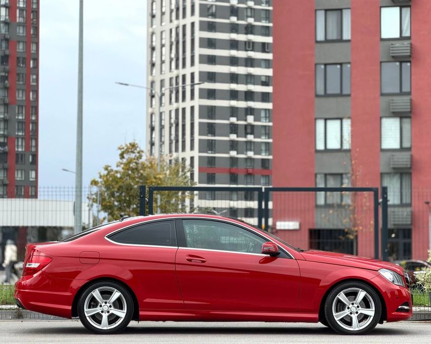 Mercedes-Benz C 250