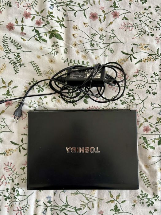 Portatil Toshiba - USADO