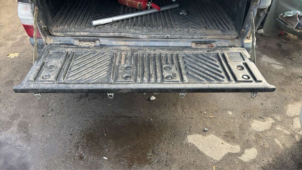 Задня кришка (борт) Mitsubishi L200 1996-2006