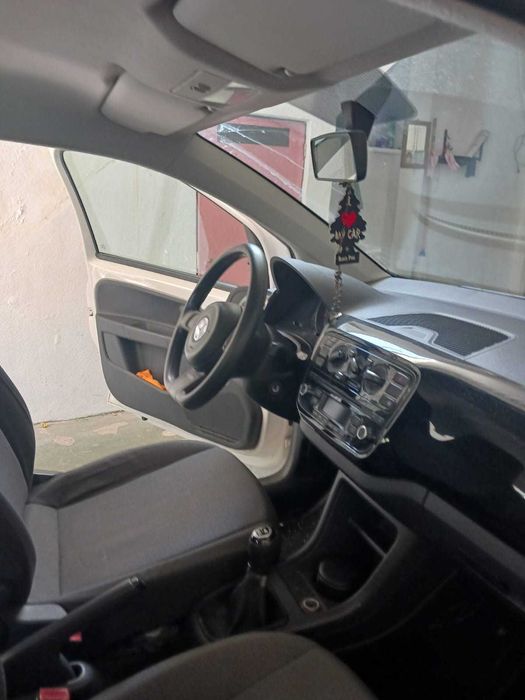 Volkswagen Up! — fotografia 7