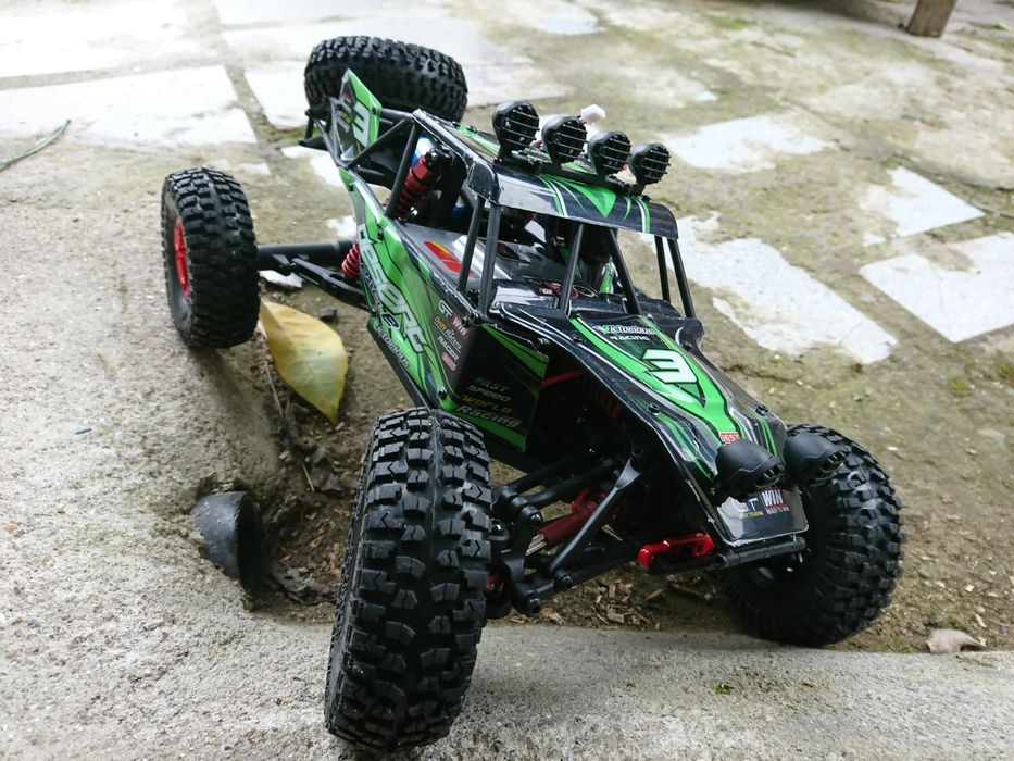 Carro Telecomandado NOVO 4x4 Desert Pronto Andar