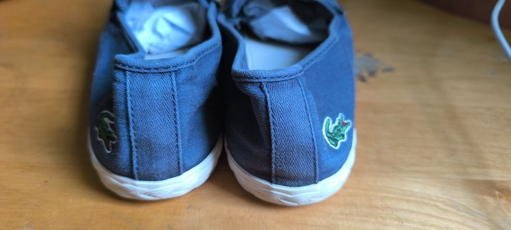 Mokasyny z materiału Lacoste