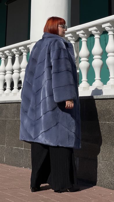 Шуба норкова Nafa діагональ плюшева балон з англійським воротом 48-50