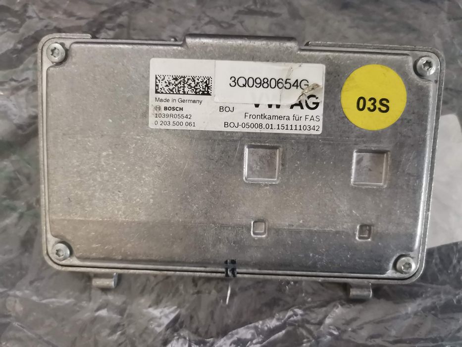 Камера ассистентов VAG 3Q0980654G