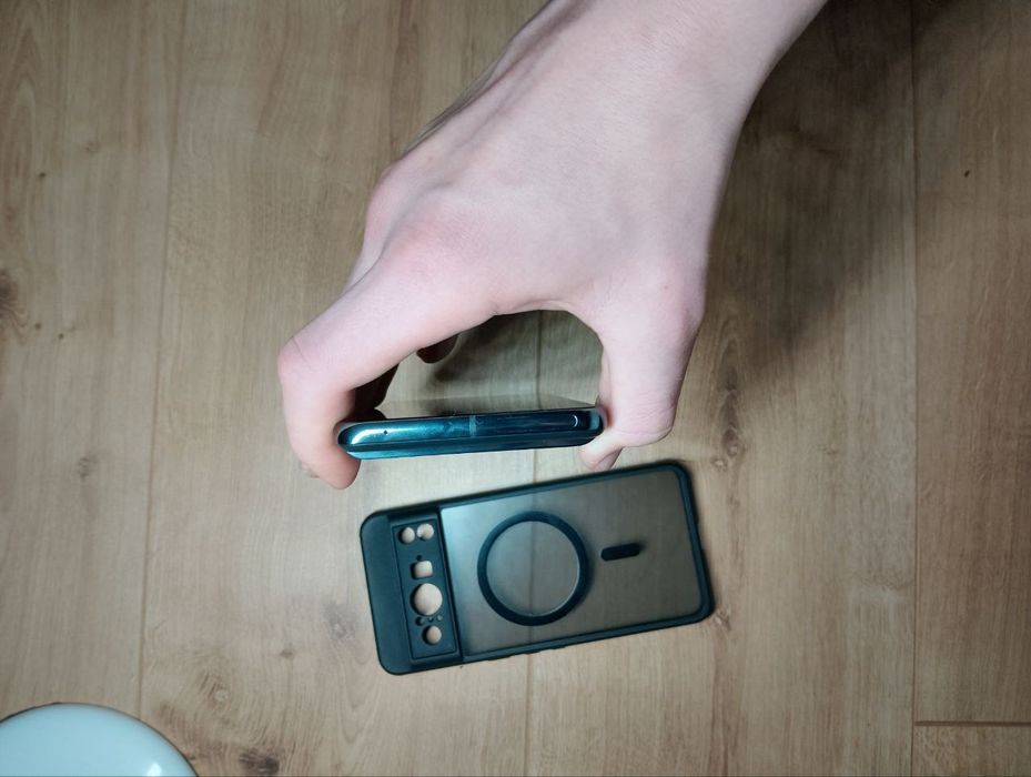 Pixel 8 pro в хорошому стані