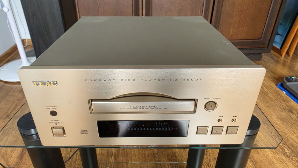 Teac  odtwarzacz CD  PD-H500i stan idealny 100 % sprawny