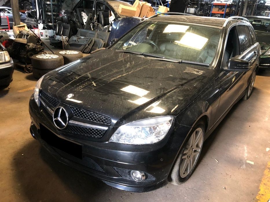 Mercedes C220 CDI Station W204 Blueefficiency de 2010 para peças