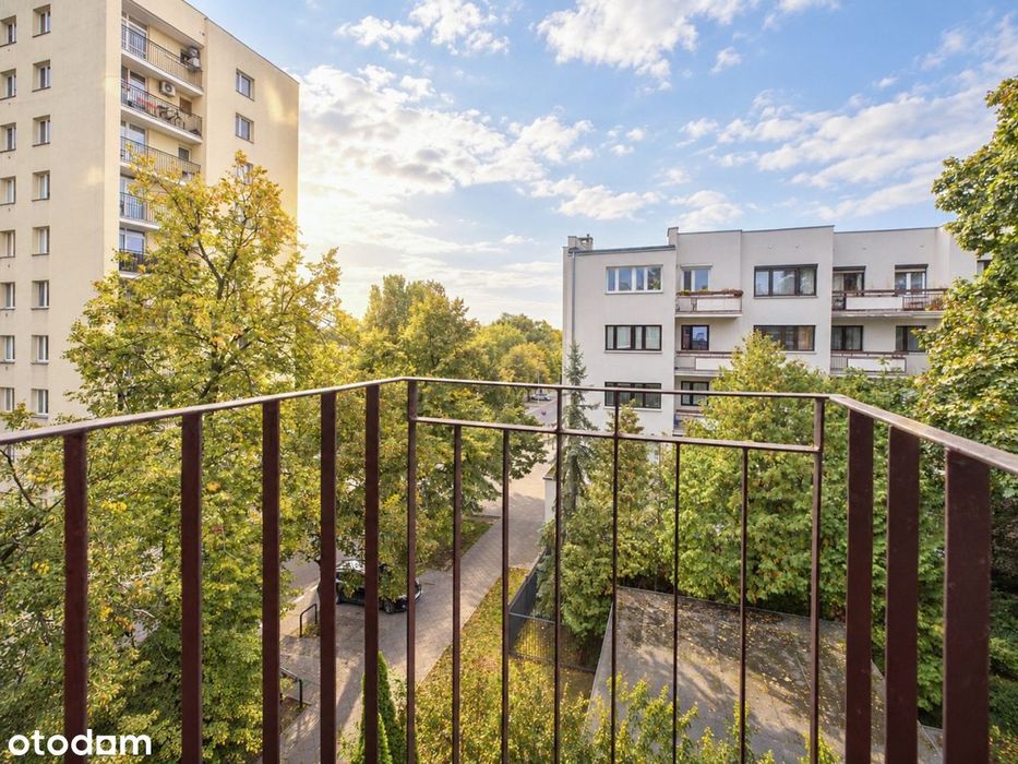 Stary Żoliborz*Balkon*Widna kuchnia*Do remontu