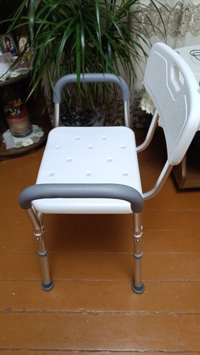 Стілець для душу для людей з інвалідністю KY-1202a