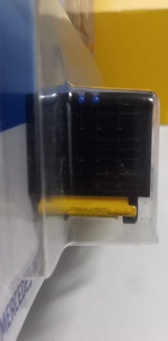 Mercedes-benz actros hot wheels