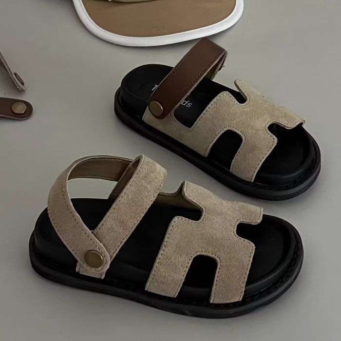 Дитячі босоніжки / сандалі