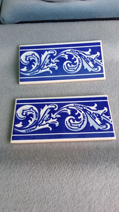 Azulejos azuis vários formatos